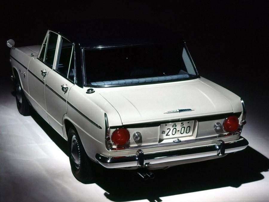  Nissan Skyline 2000GT 1964 года  (фото 3 из 5)